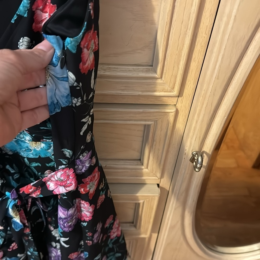 Express Romper - Picture 10 of 11